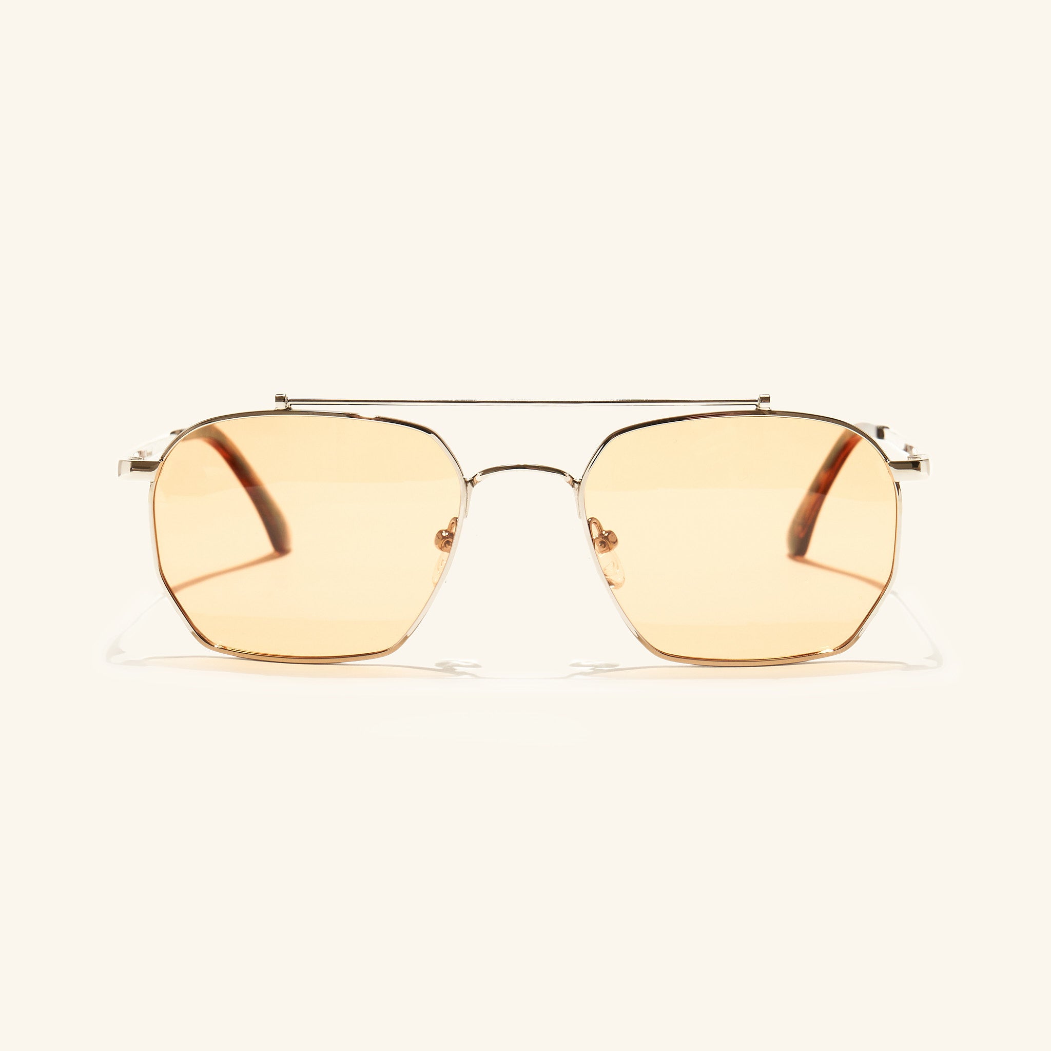 lente de sol#es:color_marron,en:color_brown,it:colore_marrone