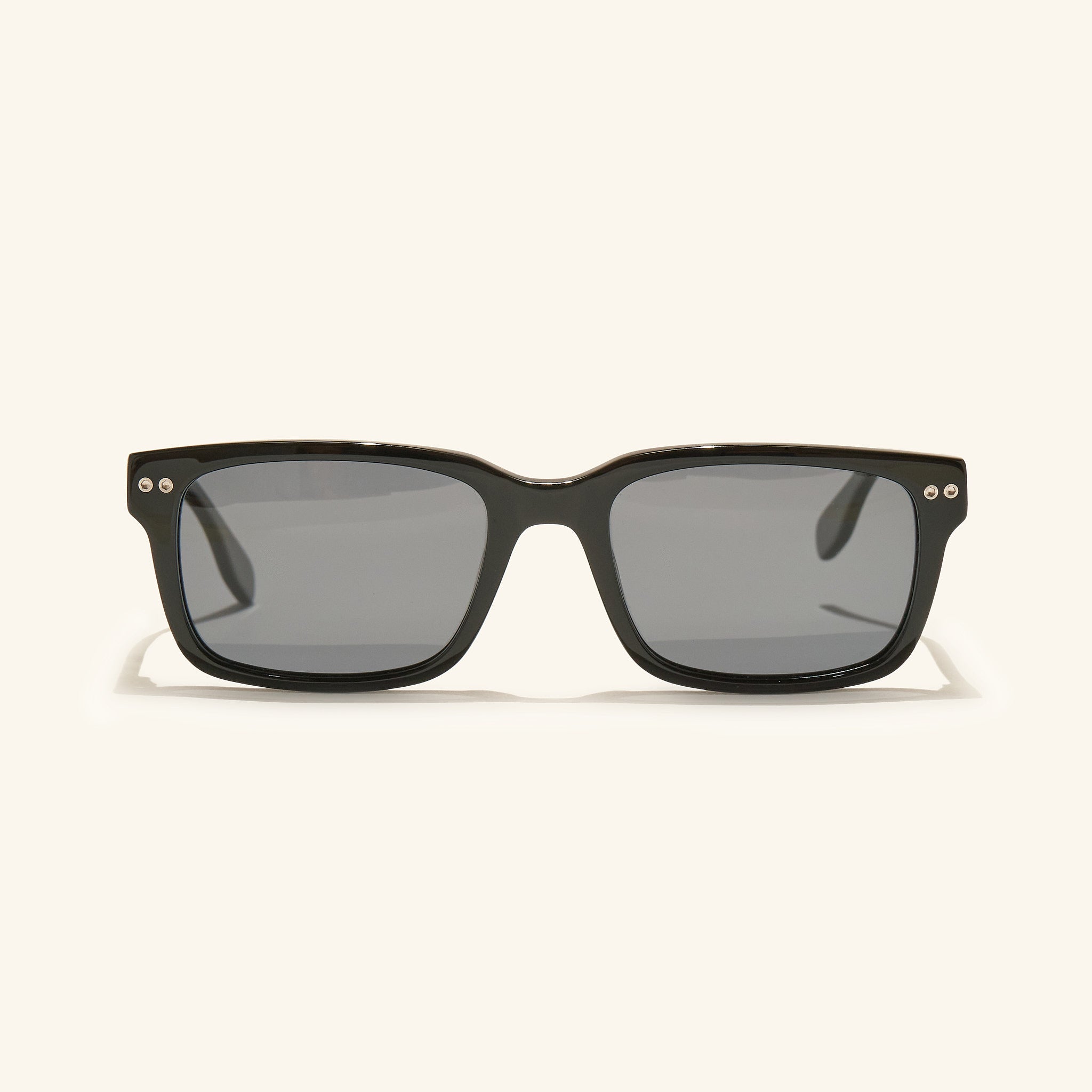 gafas de sol#es:color_negro,en:color_black,it:colore_nero
