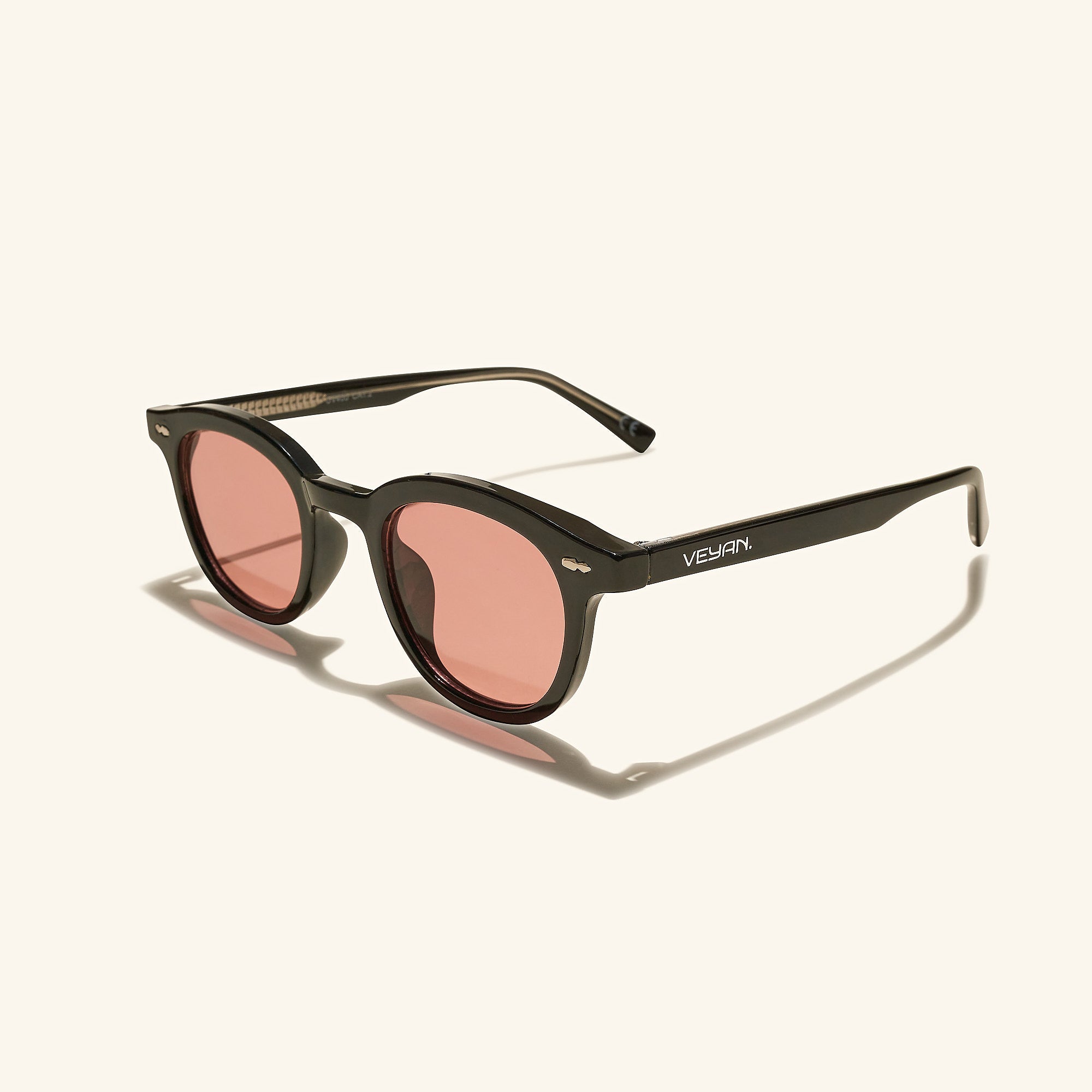 gafas de sol redondas#es:color_negro-rojo,en:color_black-red,it:colore_nero-rosso
