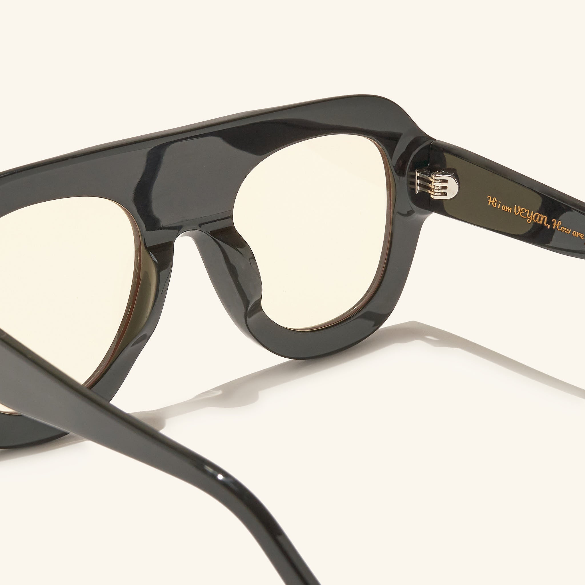 gafa de sol#es:color_amarillo,en:color_yellow,it:colore_giallo