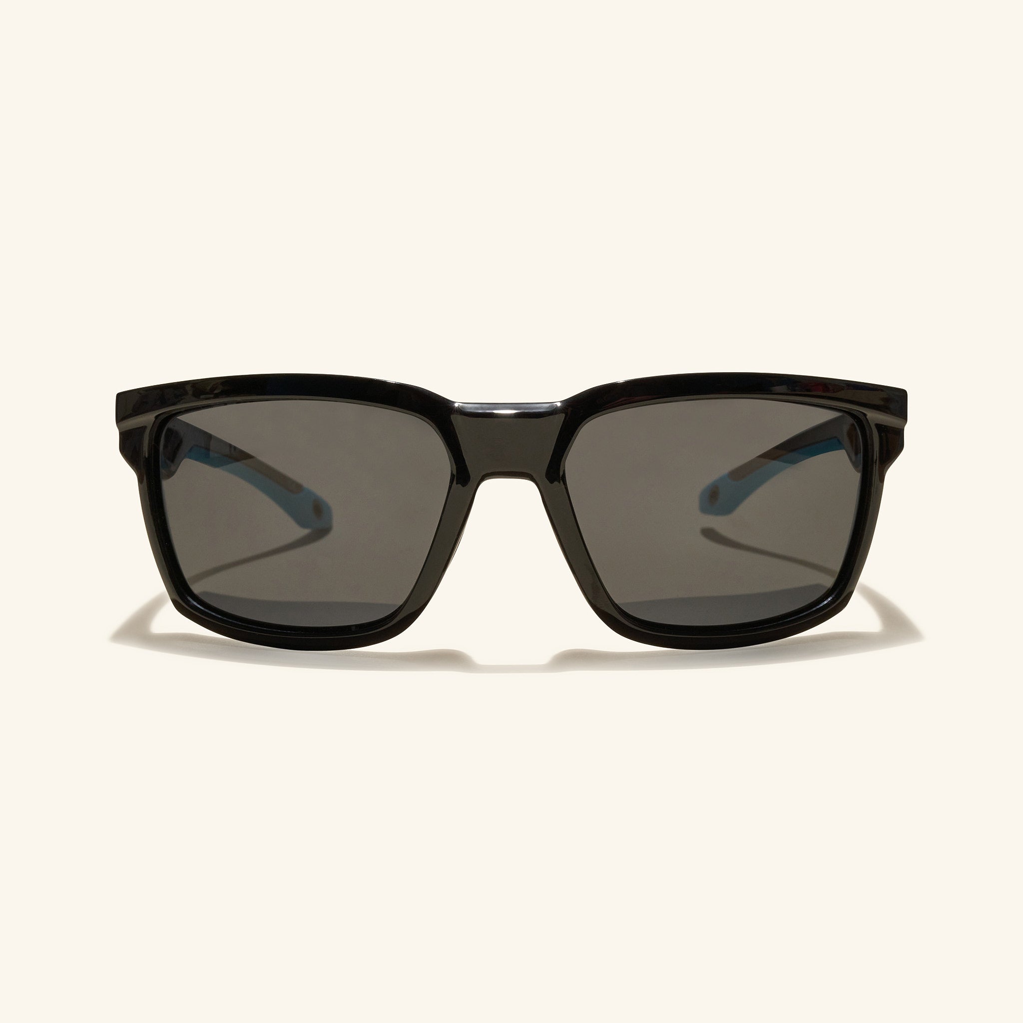 gafas de sol#es:color_negro,en:color_black,it:colore_nero