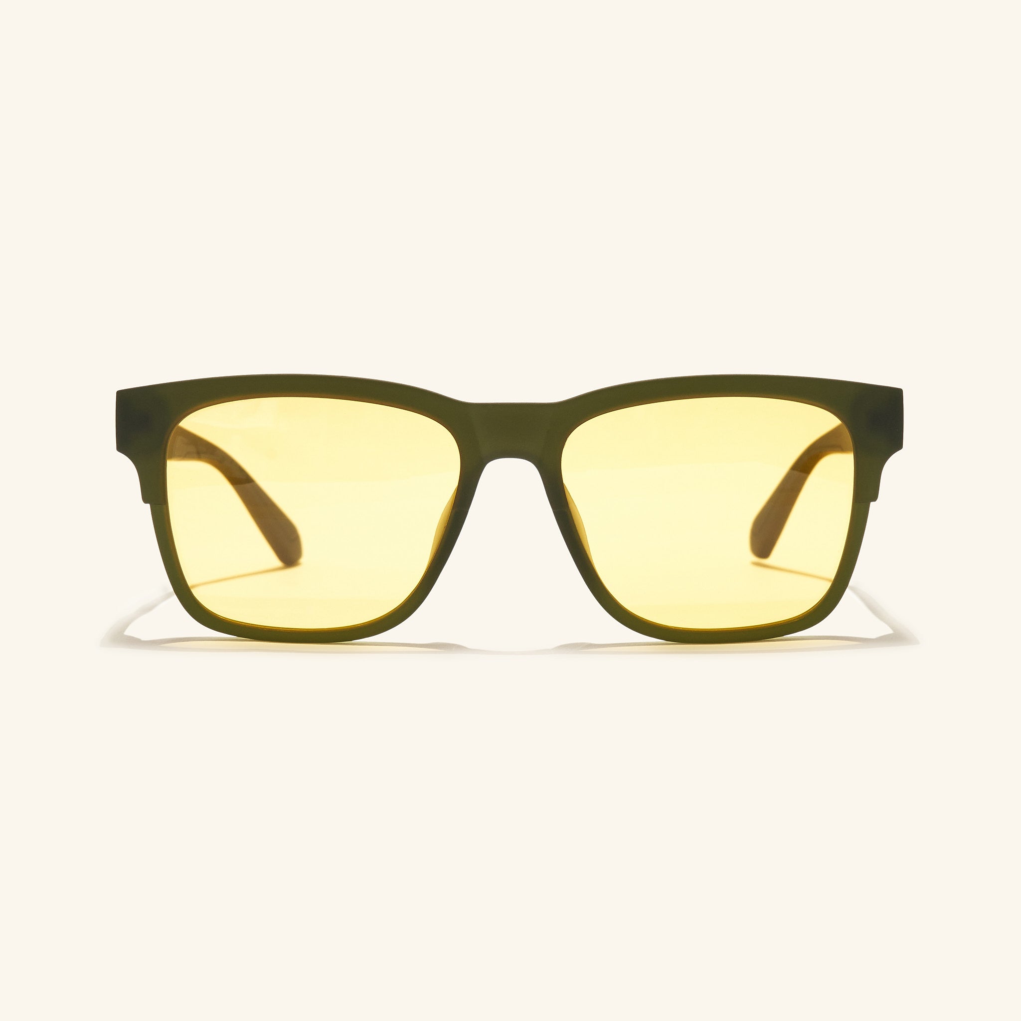 gafa de sol#es:color_amarillo,en:color_yellow,it:colore_giallo