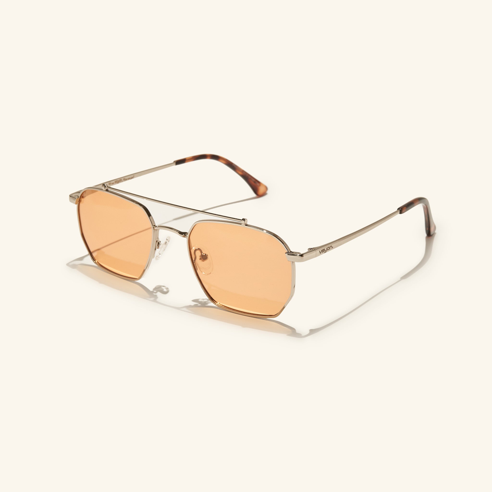 lente de sol#es:color_marron,en:color_brown,it:colore_marrone