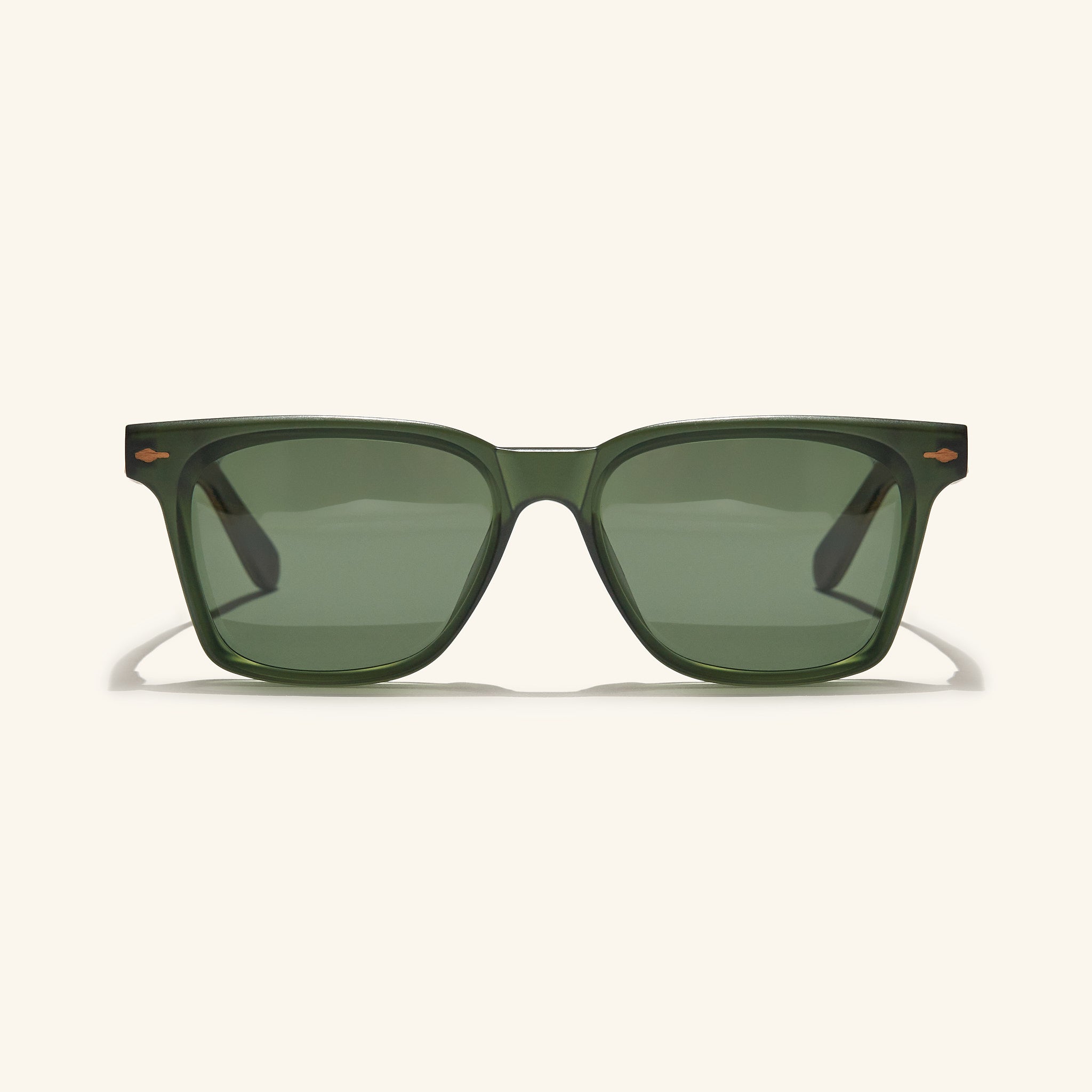 gafas de sol redondas#es:color_verde,en:color_green,it:colore_verde