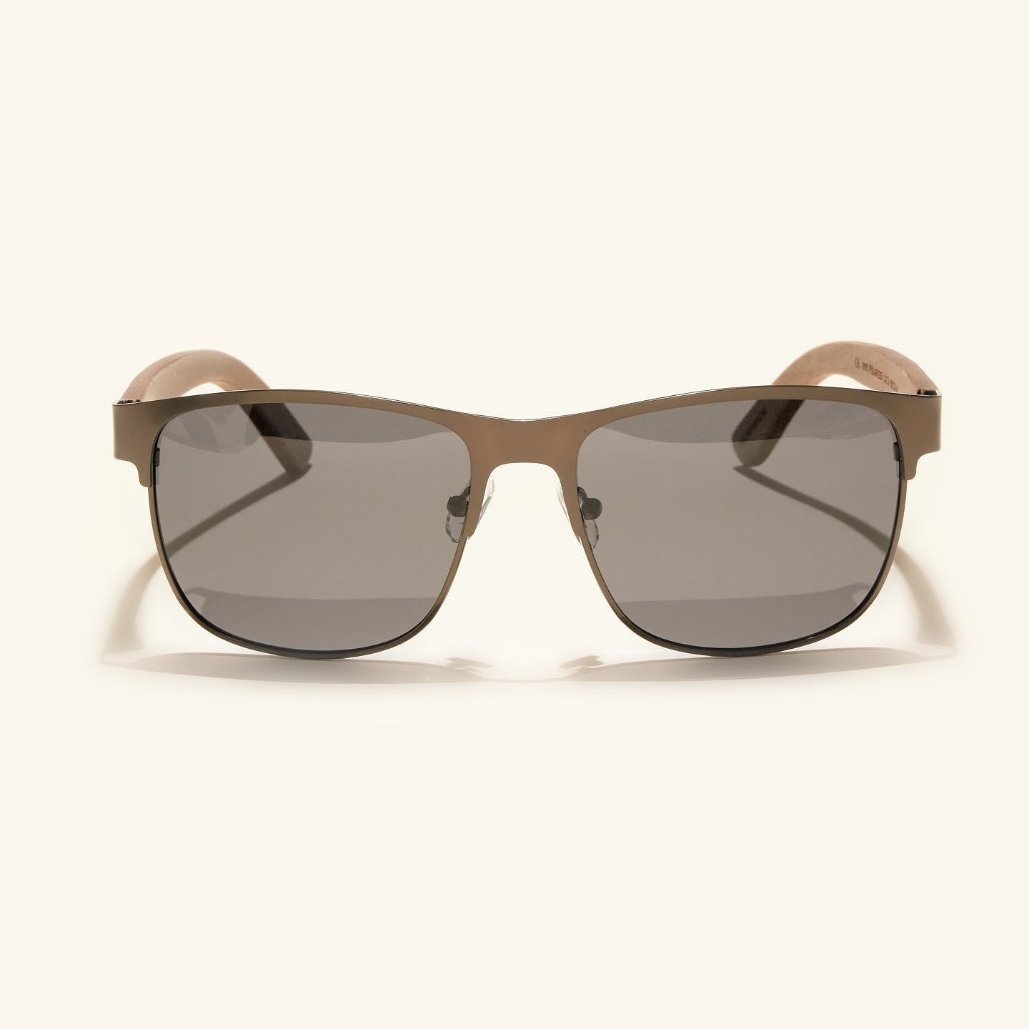 gafas de sol#es:color_gris-oscuro,en:color_dark-gray,it:colore_grigio-scuro