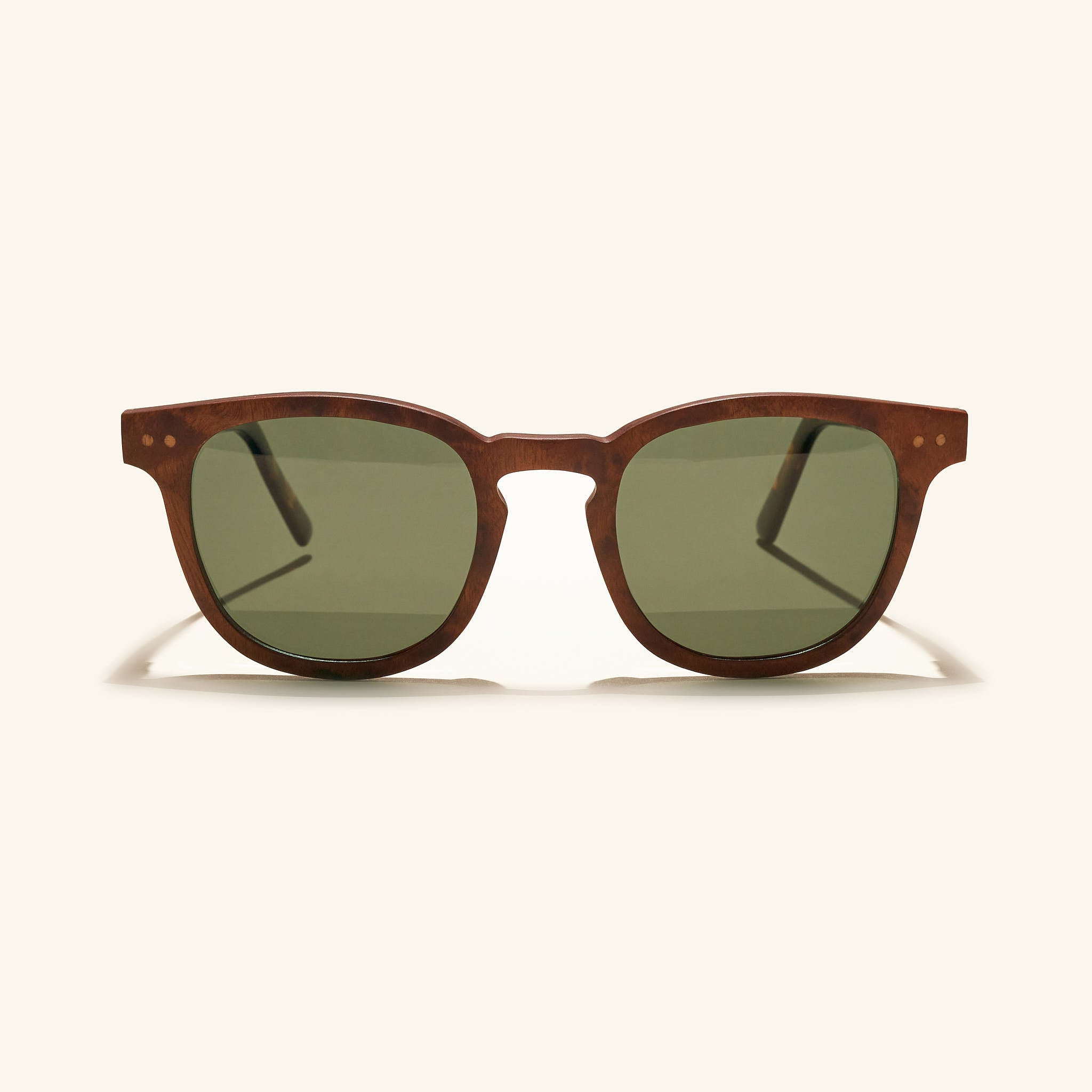 gafas de sol madera#es:color_nogal,en:color_nogal,it:colore_nogal