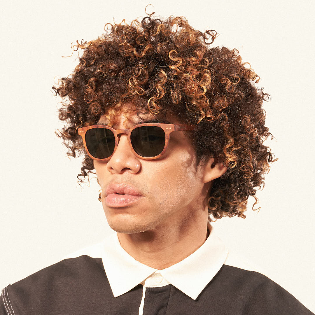 gafas de sol madera#es:color_nogal,en:color_nogal,it:colore_nogal